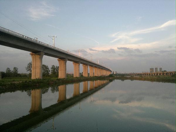 成渝鐵路采用松夏<a href='http://www.yhhd555.cn/' target='_blank'><u>空氣彈簧</u></a>